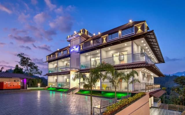 Lake Forest Resort
