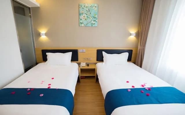 Shell Yantai Muping District Gongshang Dajie Hotel