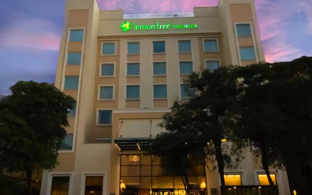 Lemon Tree Premier City Center Gurugram