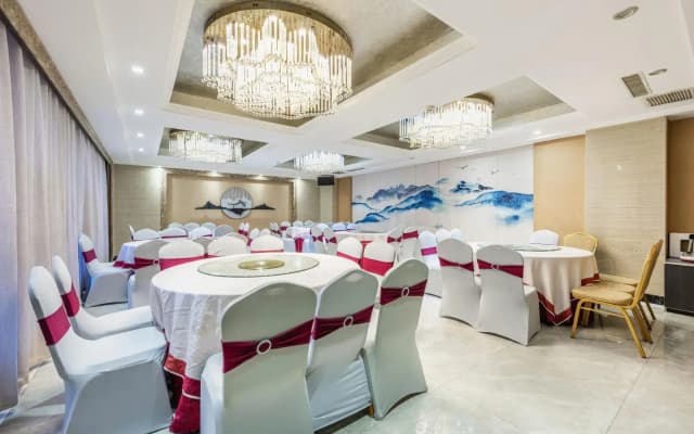 Lan Tian Hotel