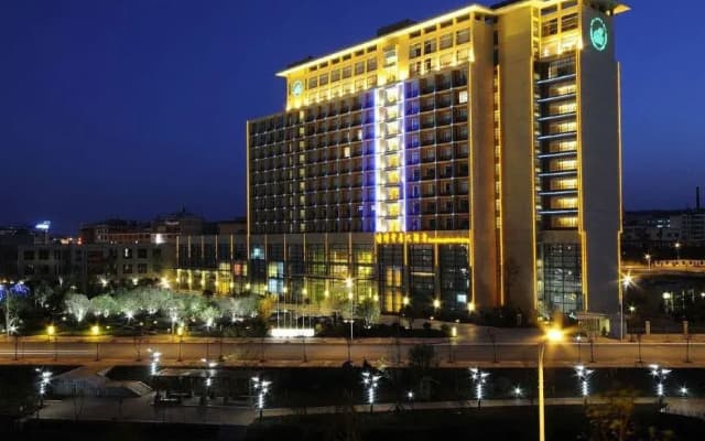 Qujing Guanfang Hotel