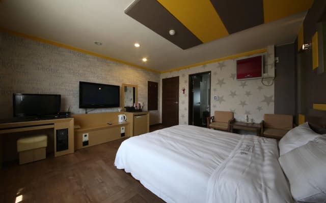 Yes Motel