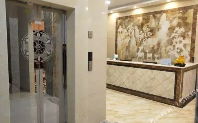 Liguo New Crown Holiday Hotel