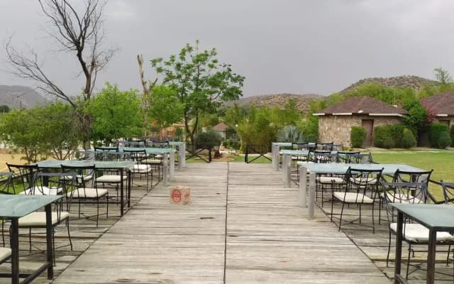 Grassfield Valley Resort