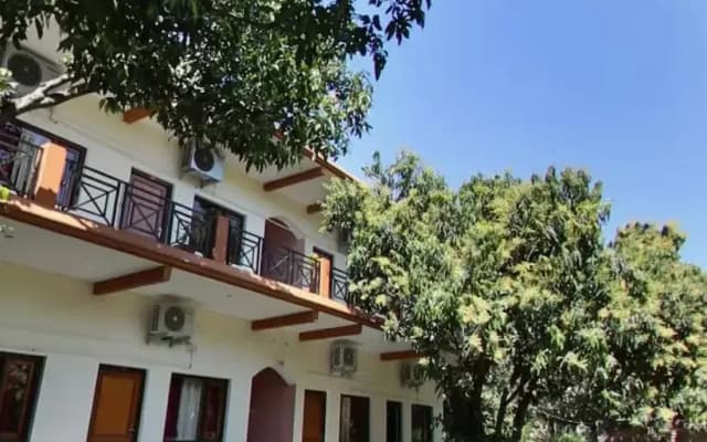 Corbett Milestone Resort