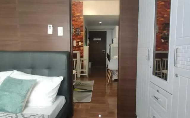 Fully Furnished 1 Bedroom at SMDC Air Residence with Balcony City View
