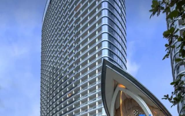 Salt Crystal Hotel By RìChū