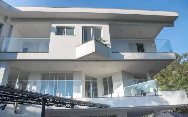 Mansão na Granja Viana
