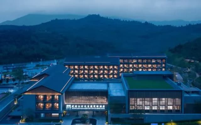 Wugongshan Maison New Century Resort Hotel