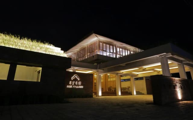 Ayom Java Village