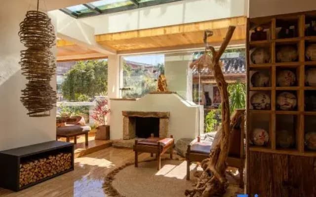 Morning Rain Villa · Sunlight on Golden Summit Designer Homestay (Shuhe Ancient Town, Lijiang)