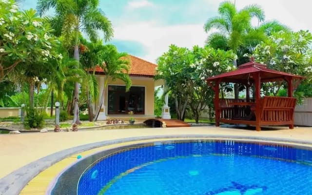 Tansita House