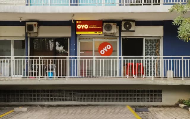 OYO 2103 Lauv Room 2 Grand Centerpoint Tower B