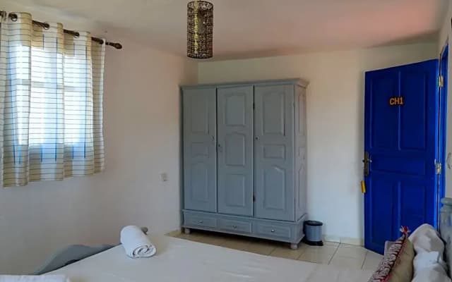Relais De Tahla Sarl