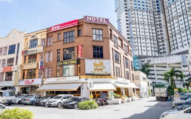 OYO 89652 Bjorn Boutique Hotel