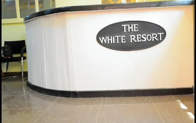 The White Resort Athiriver
