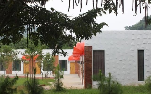 Monoko Porploen Resort Suanphung