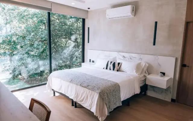 Epic Tamarindo Boutique Hotel