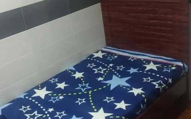 Private Couple room near Burdubai