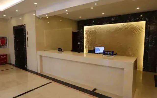 Zhenxing Hotel