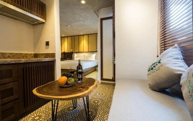LIVIE Da Nang Style