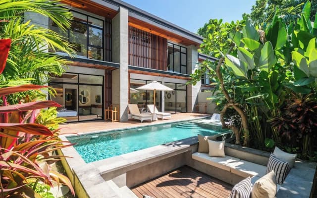 Elegant 5BR Canggu Villa 400m to Cafe Del Mar
