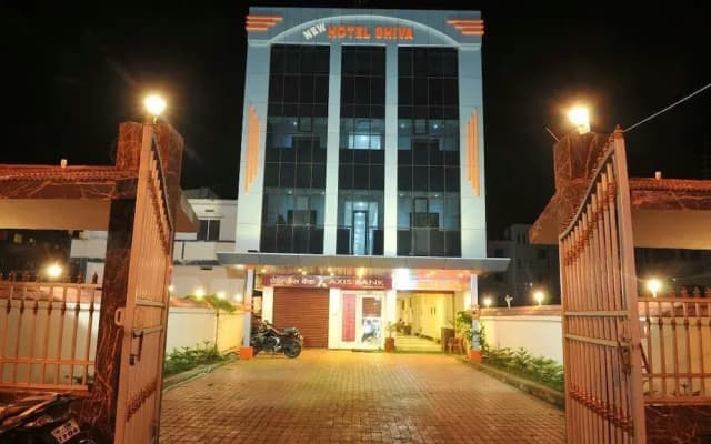 New Hotel Shiva