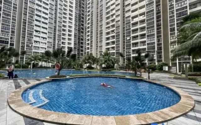 Modern Seaview Country Garden Danga Bay near CIQ | 3B3B