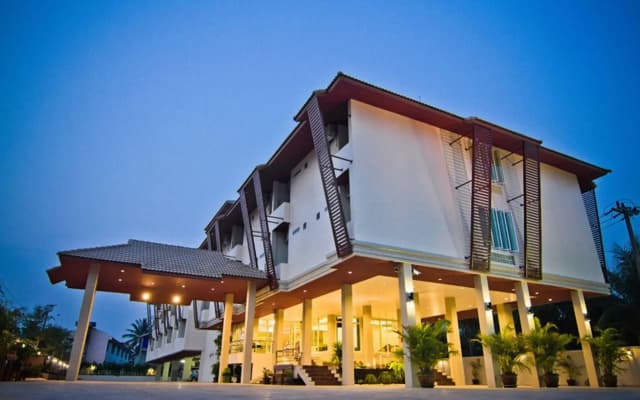 Better Place Hotel