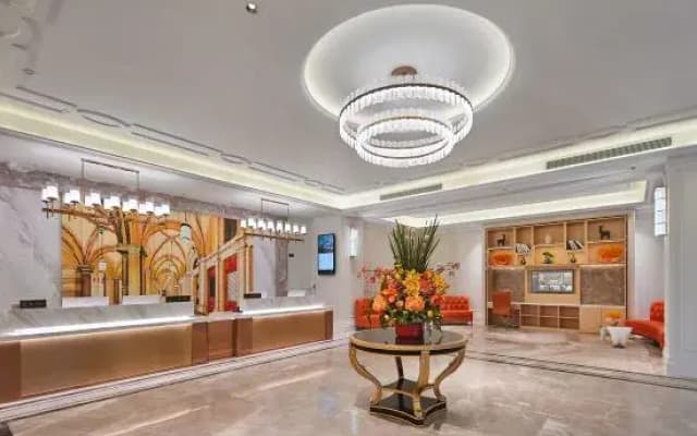 Vienna International Hotel Chongqing East Railway Station Tea Garden New Area store
