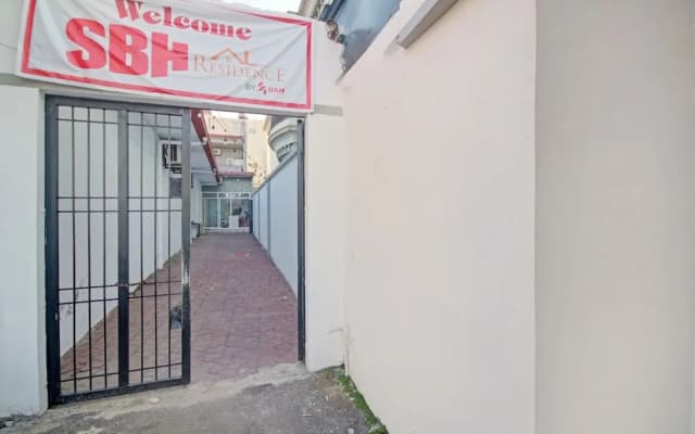 OYO 90359 Sbh Residence