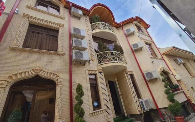 Registan Center Guest House