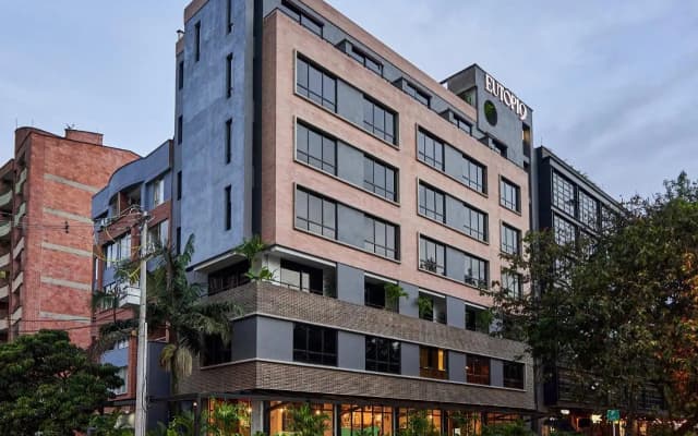 Eutopiq Hotel