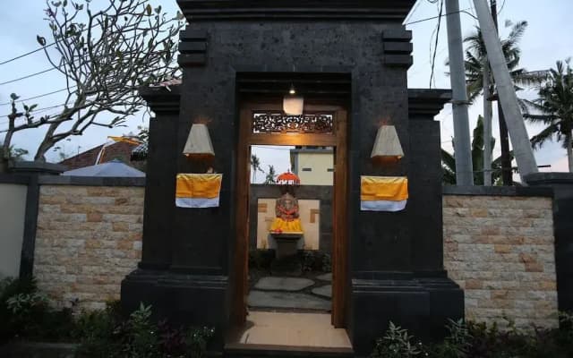 Uma Dhari Villa