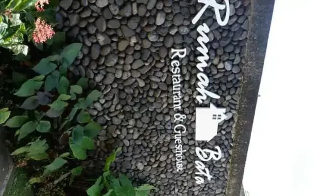 Rumah Bata Guest House