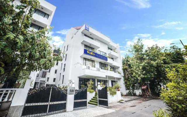 FabHotel BMK GK1