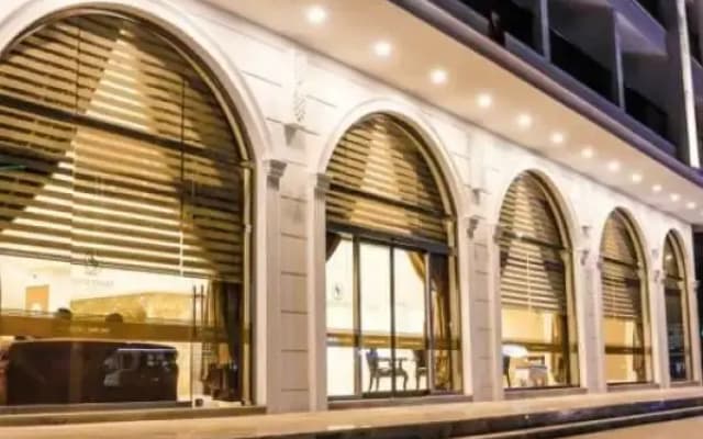 Suzer Hotel
