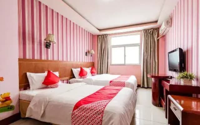 Saturday Express Hotel