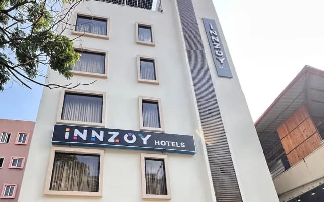 Innzoy Hotels - DLF Road
