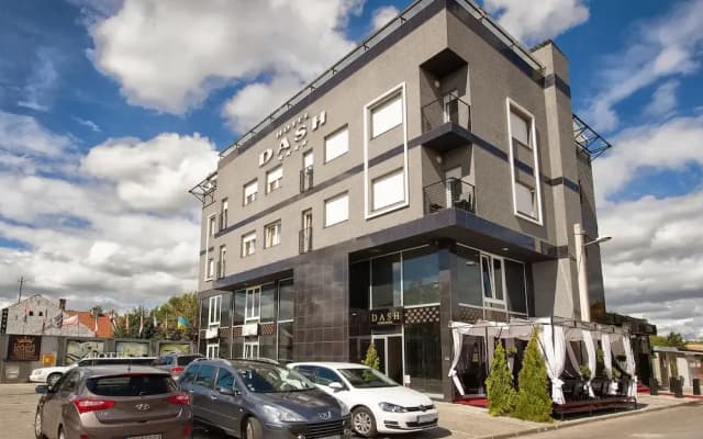 Dash Hotel