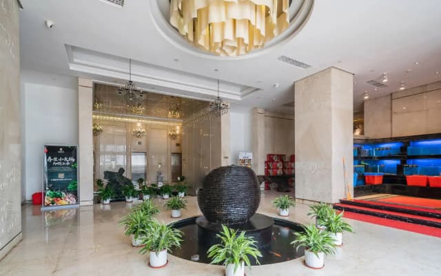 Golden Gulf Hotel