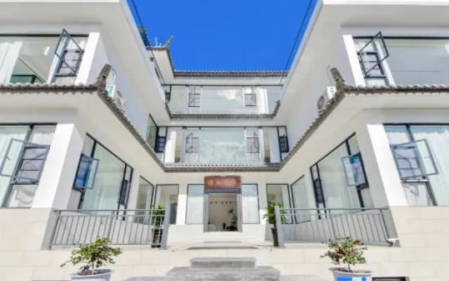 Dali Qing·Ye Vacation Boutique Stay (Small Putuo Scenic Area of Wase Town)
