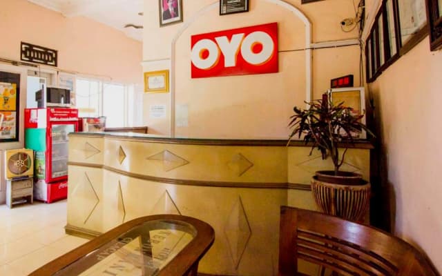 OYO 2919 Andung Residence
