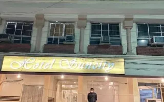 Hotel Suncity