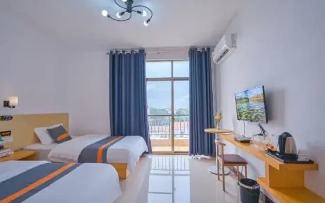 Weizhou Island Xinyi Courtyard (Catholic Church Shell Beach Branch)