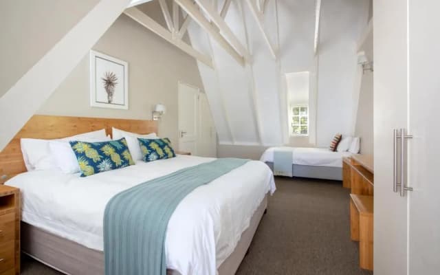Quainton Guest Lodge