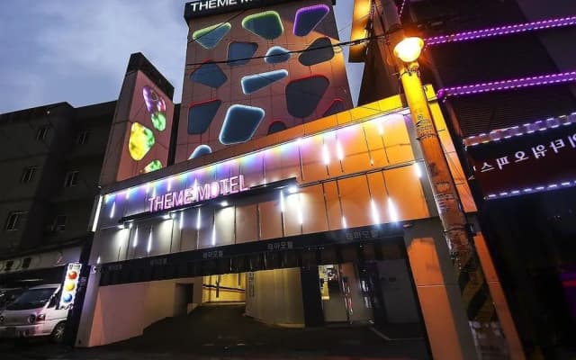 Hotel Theme