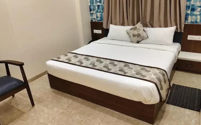 Hotel Suvarnam Residency