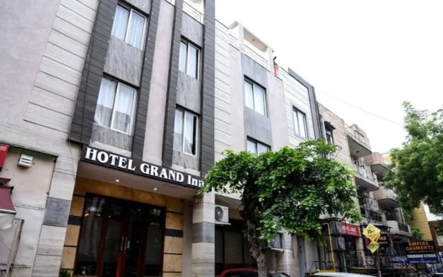 Hotel Grand Inn