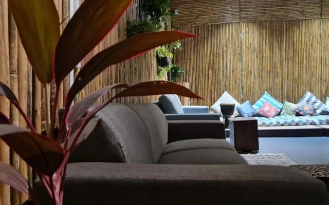 Hoshtel99 - Stay, Cowork & Cafe
